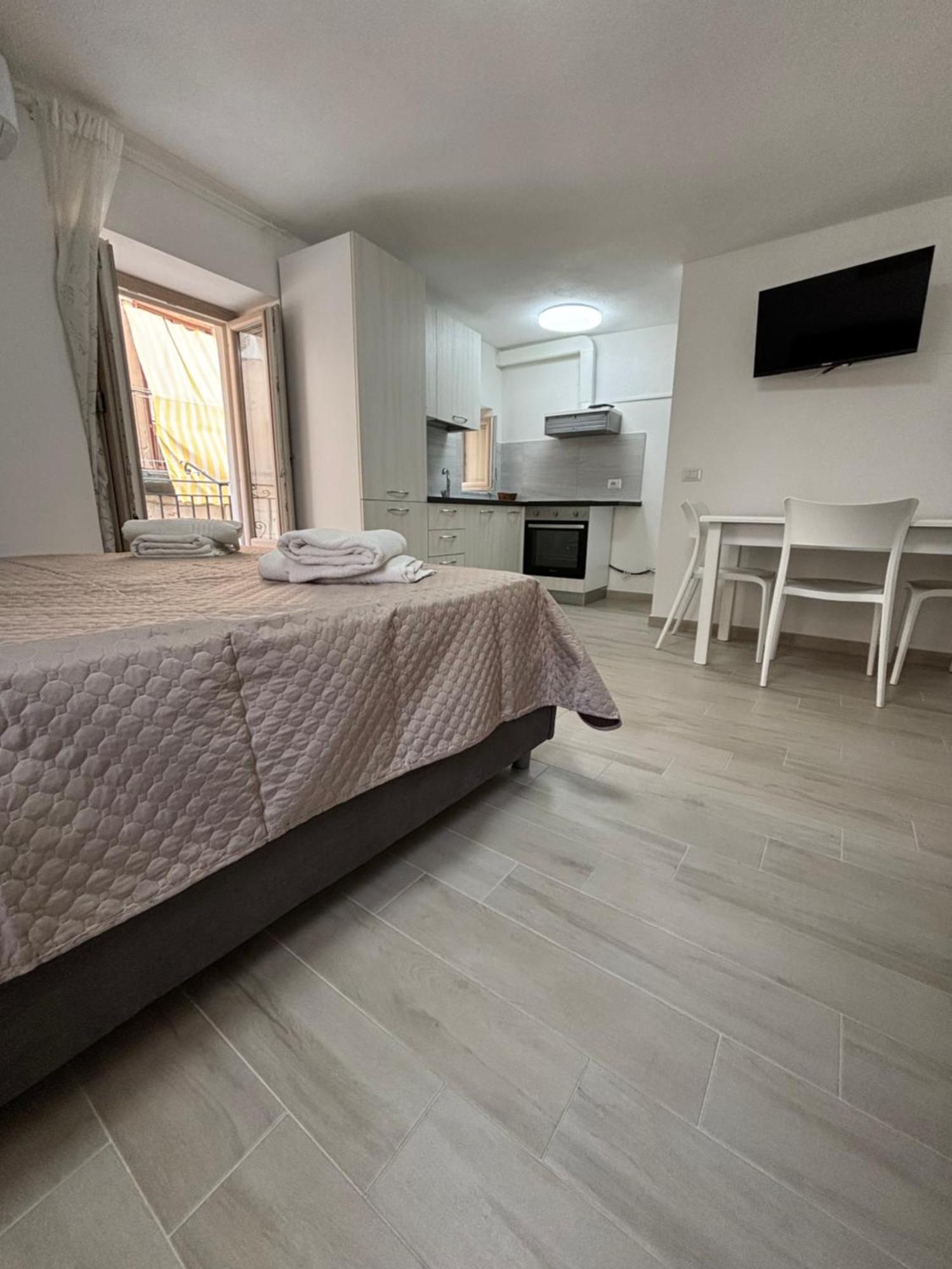 House Nonna Pina Apartment Cefalu Bagian luar foto